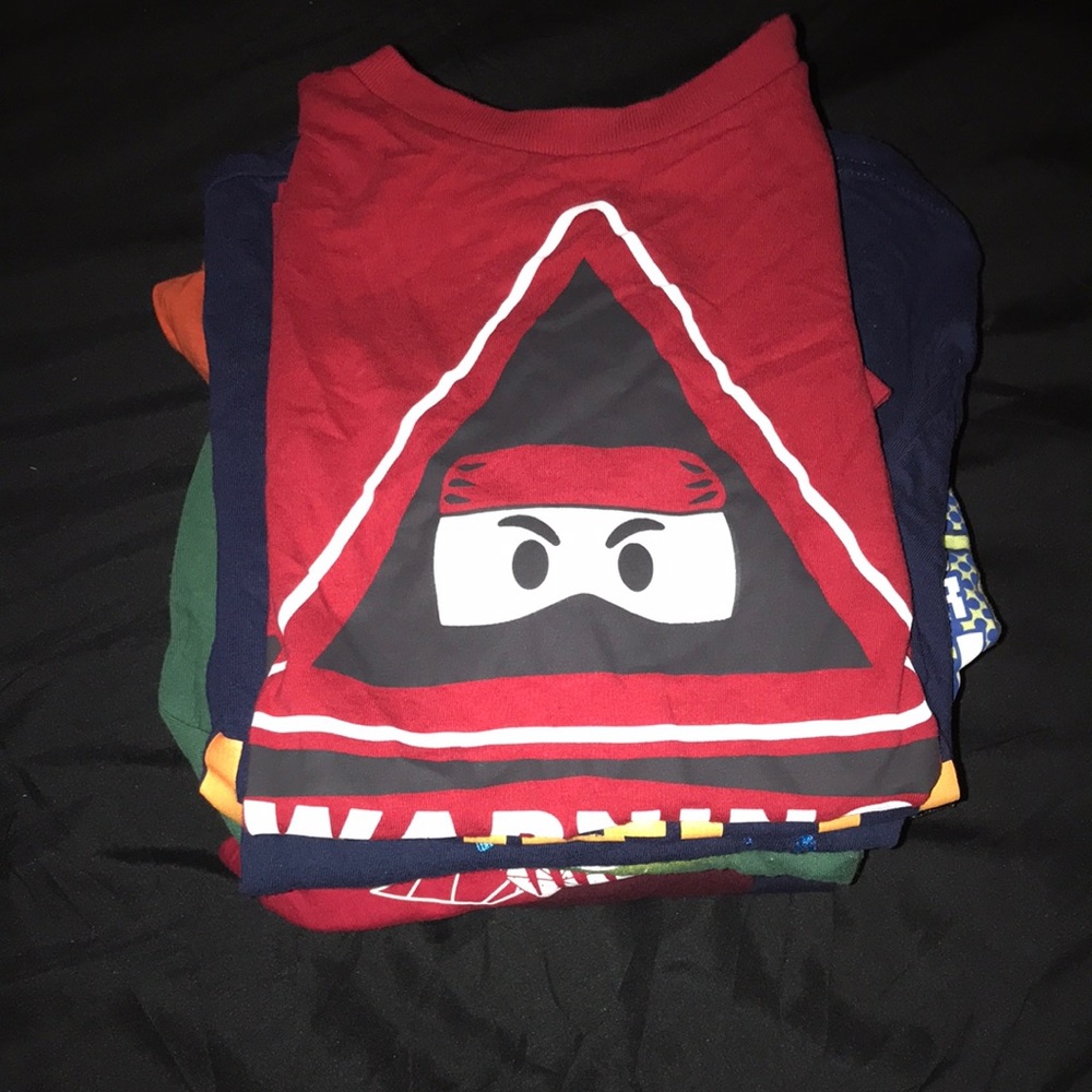 10 boy’s t shirts size 6